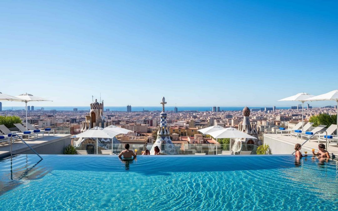 Las Mejores Piscinas de Barcelona para un Verano Inolvidable